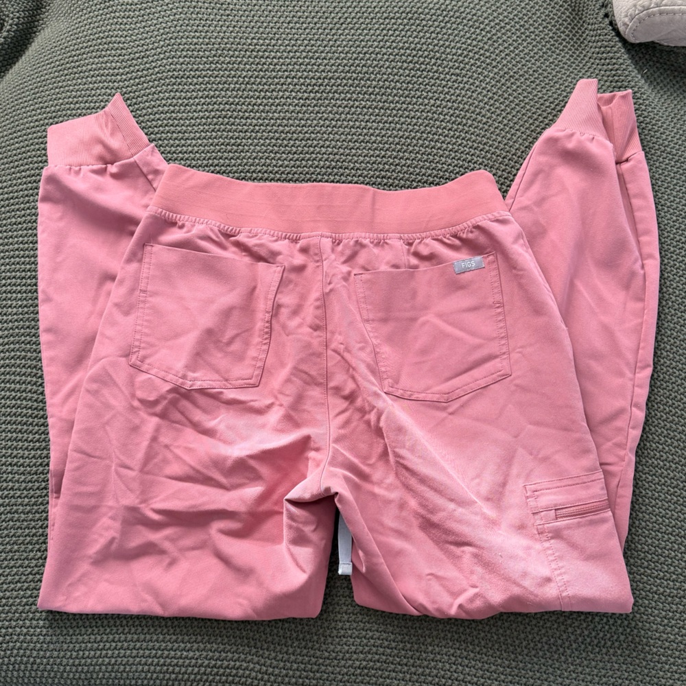 Figs Salmon Pink Jogger Scrub Pants